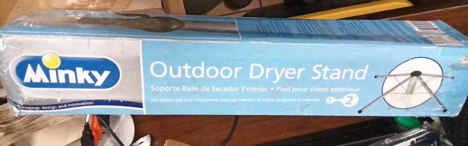 MINKY QQ10090101US Outdoor Dryer Stand Holds Poles Between 1" and 2" Diameter
