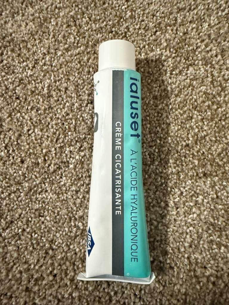 Ialuset Hyaluronic Acid Cream 100g NEW, IN BOX, SEALED TUBE Exp. Date: 08/2028