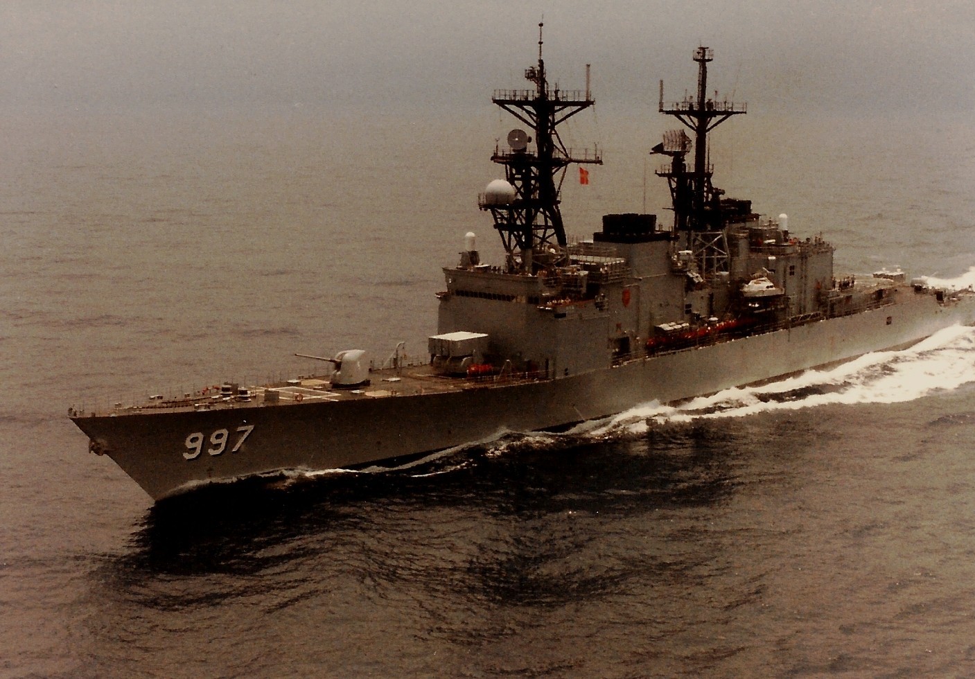 USS Hayler (DD 997) Underway