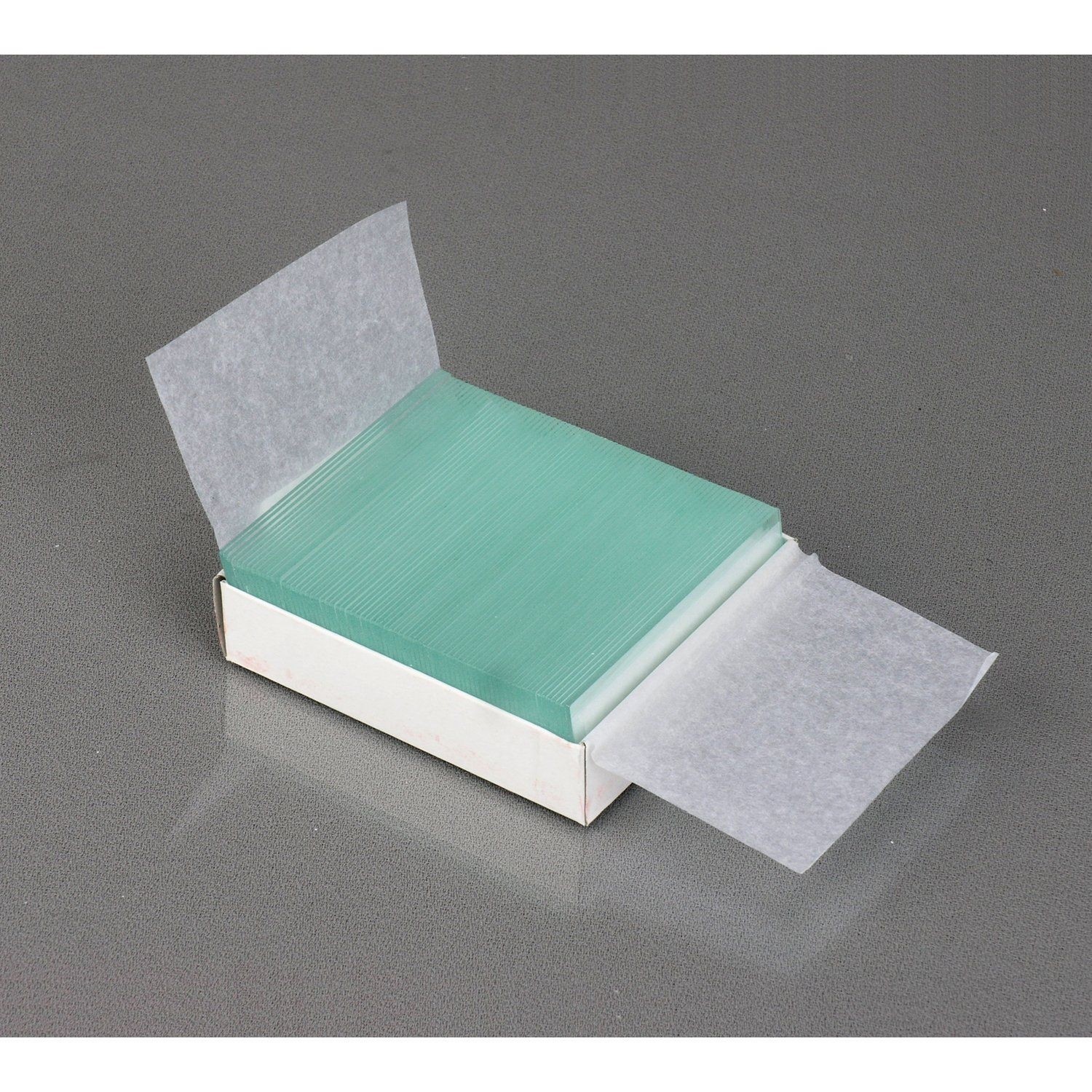 AmScope 100 Pre-Cleaned Blank Microscope Slides + 100 22x22mm Square Cover Glass