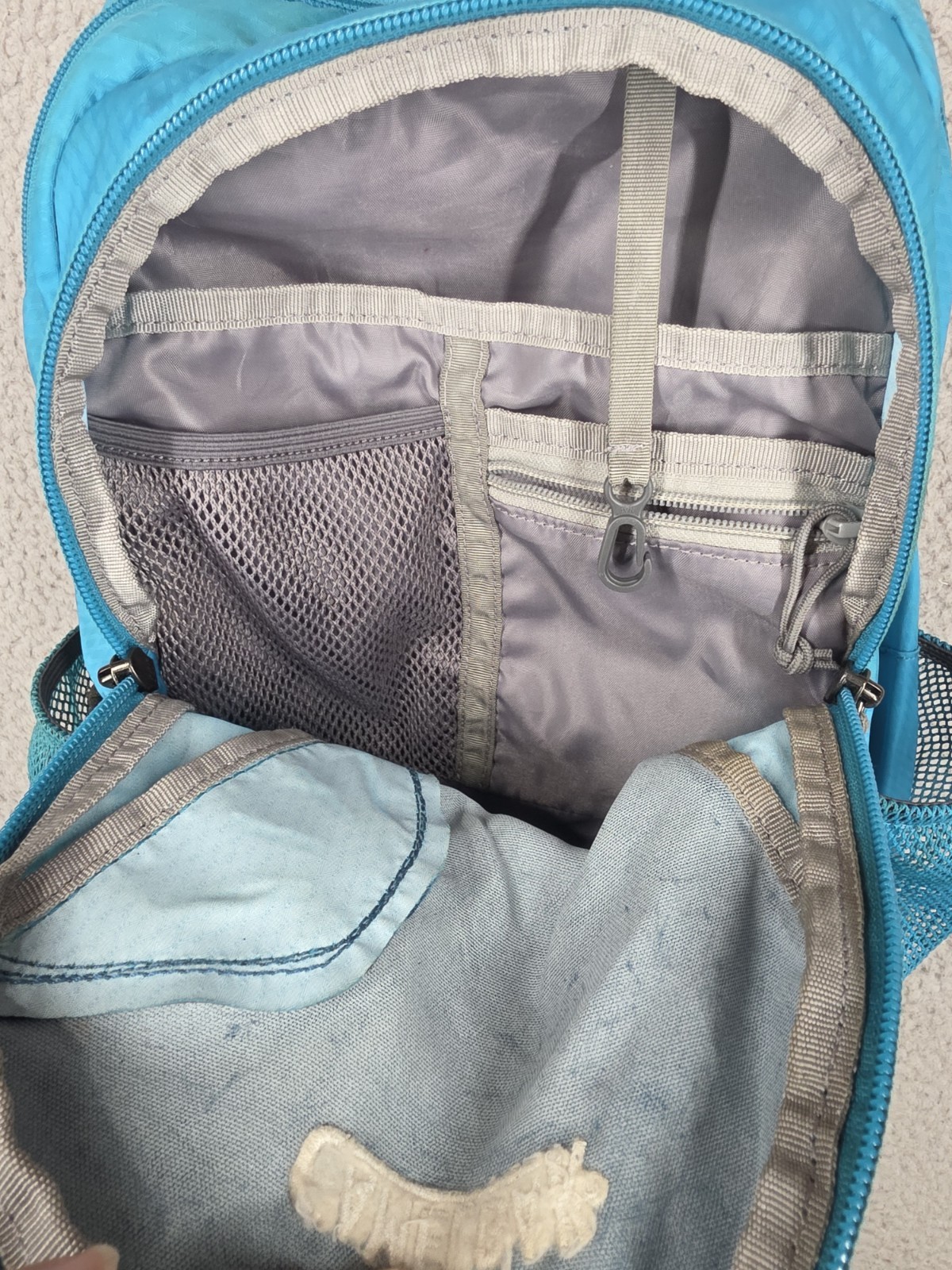 Camelbak Day Star Blue Hydration Day Hiking Backpack No Bladder