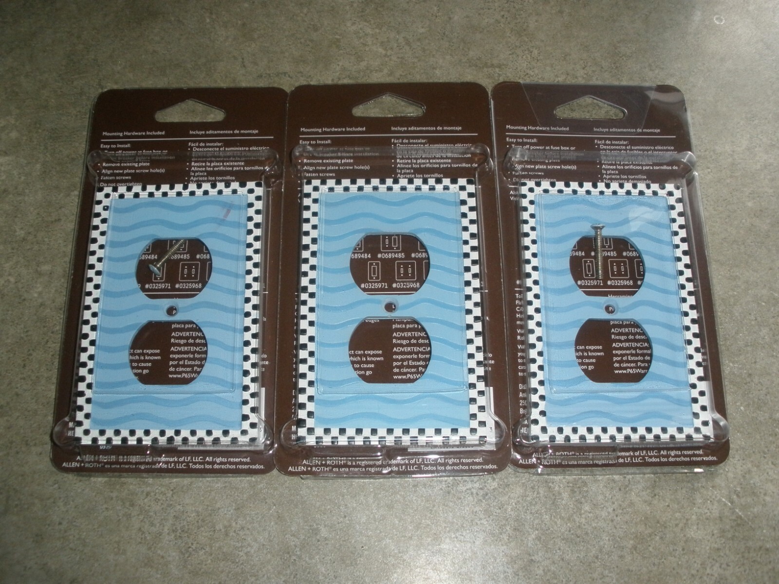 NEW Lot of 3 Allen + Roth Single Duplex Wall Plate #0325975 Blue White Black