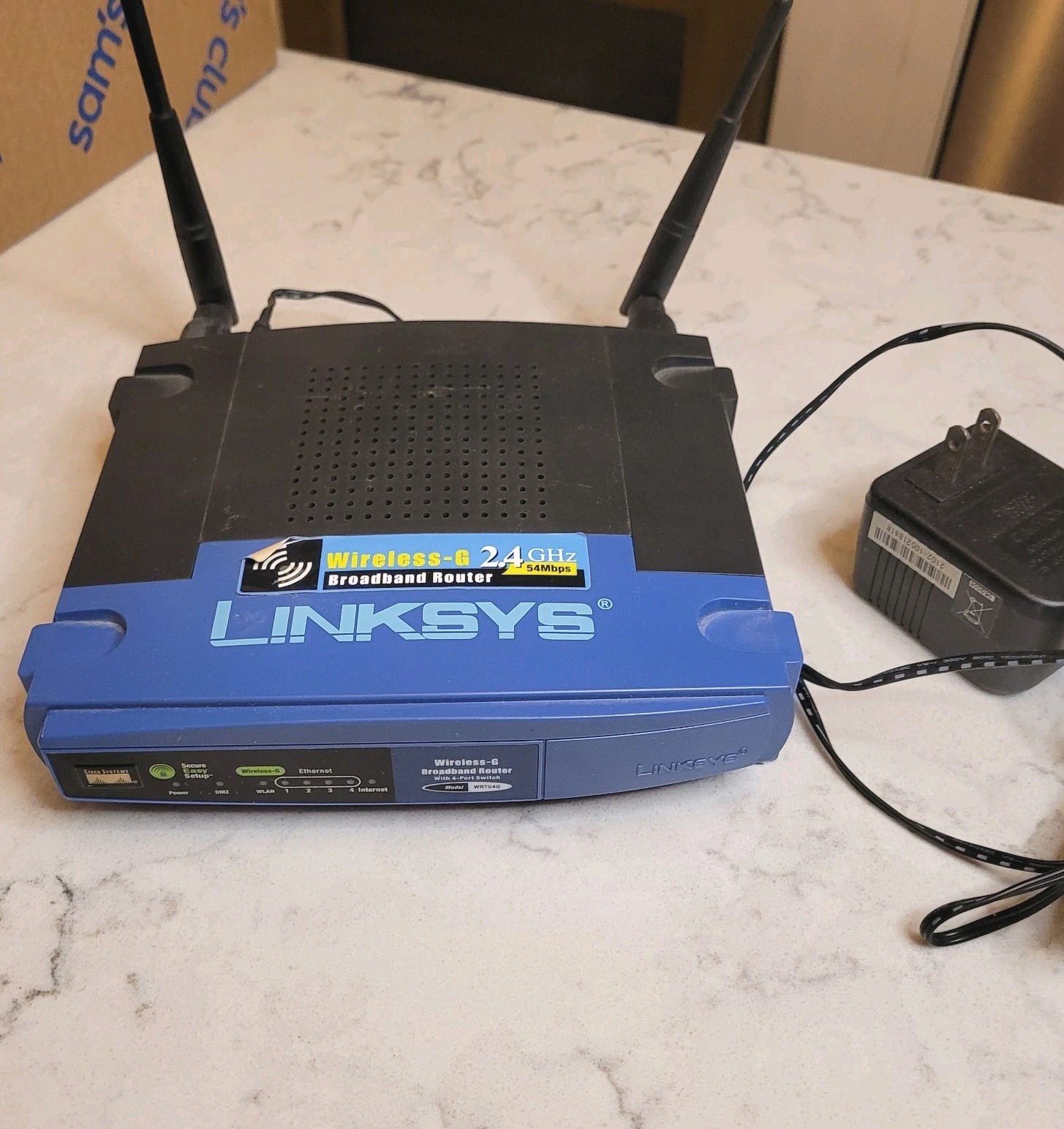 Linksys WRT54G Wireless G Router — Tested & Working