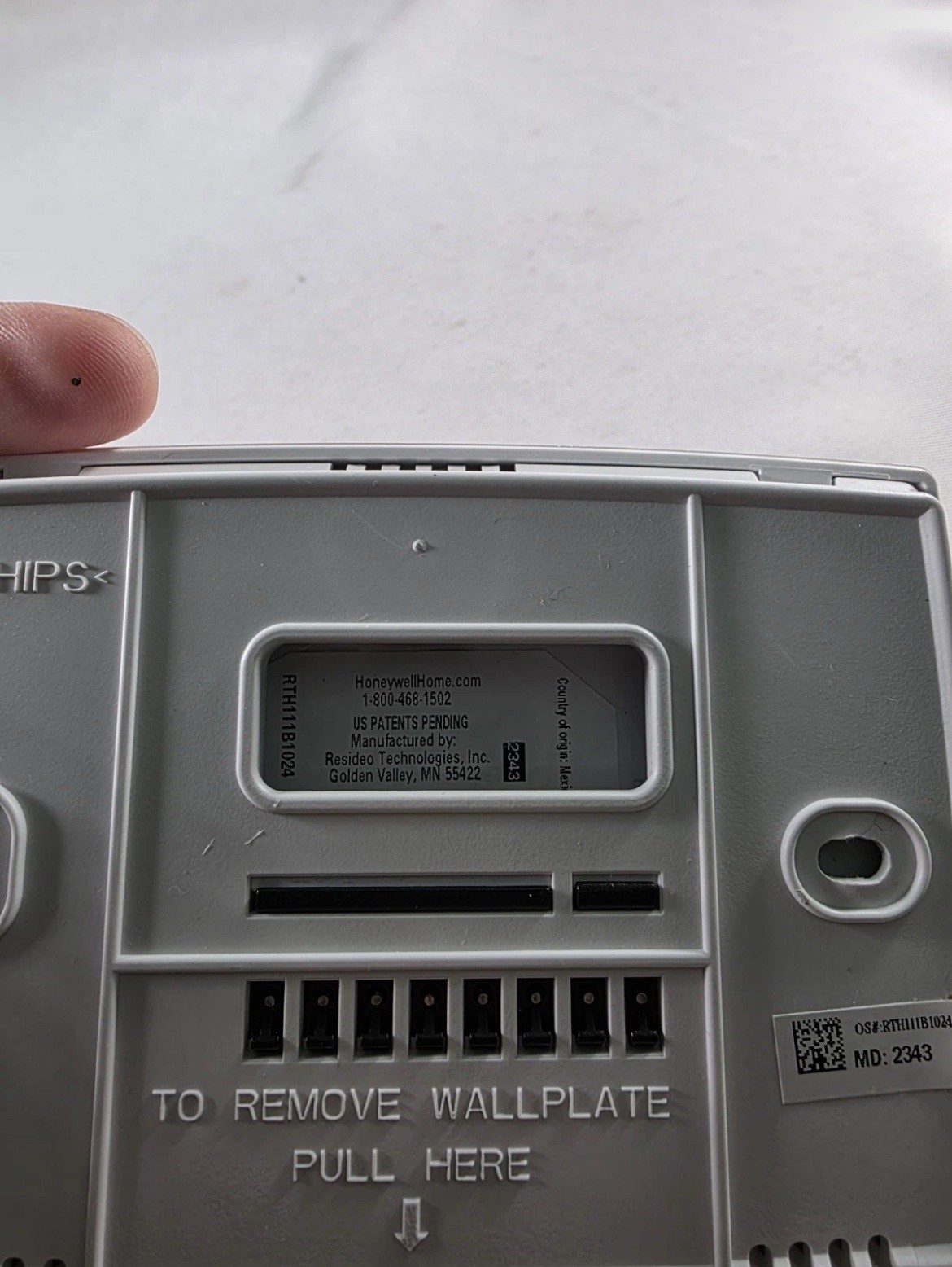 #F) Honeywell RTH111B1024 Digital Non-Programmable Thermostat
