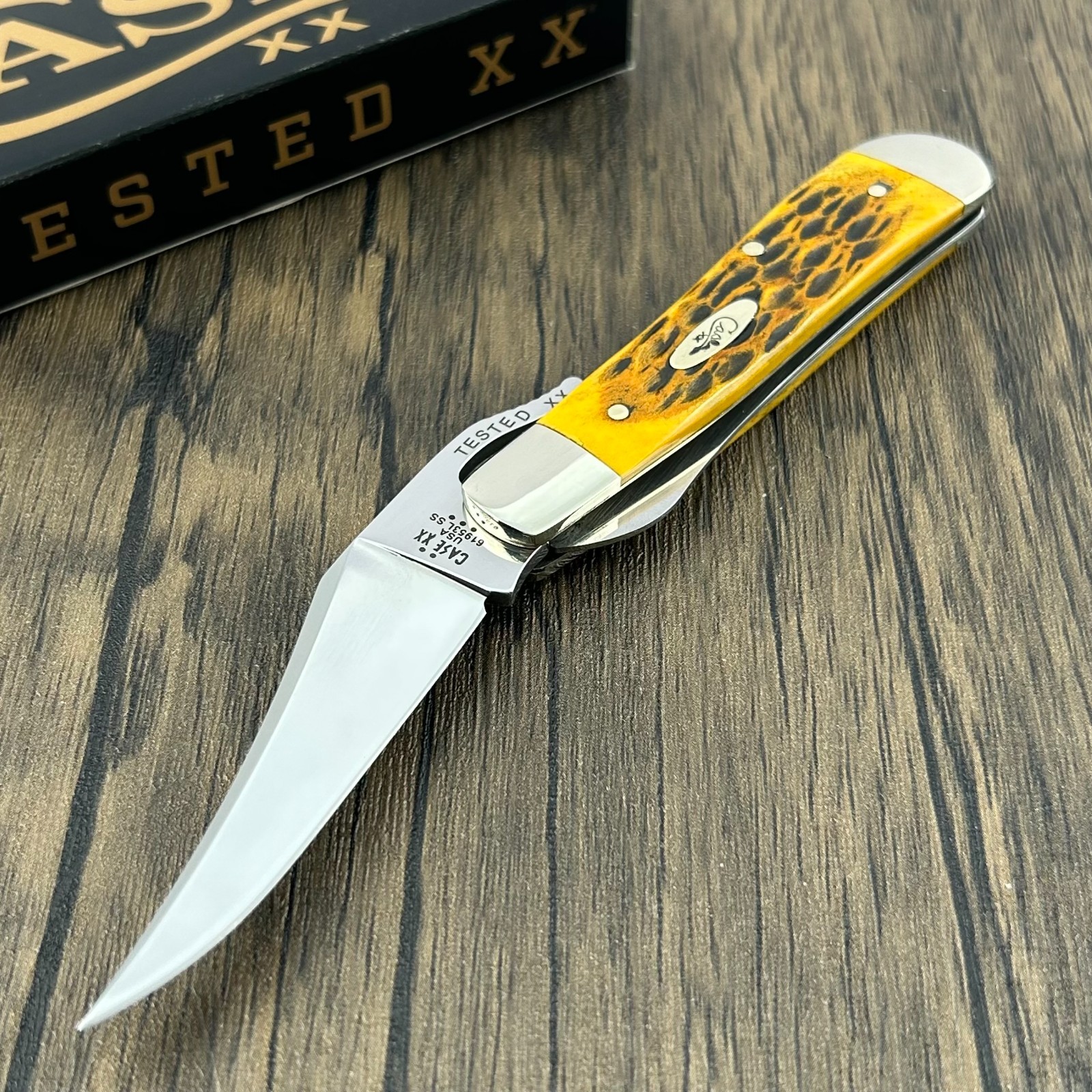 Case XX Peach Seed Jig Amber Bone RussLock 61953L Pocketknife 00260