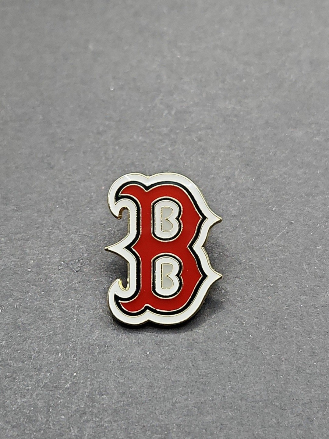 MLB Baseball Team Boston Red Sox Logo Enamel Pin, FREE SHIPPING!