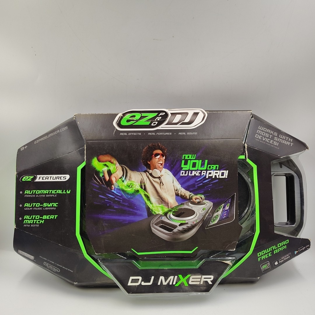 EZ Pro DJ Mixer Jakks Pacific 2013 DJ Mixing Toy New Sealed NOS