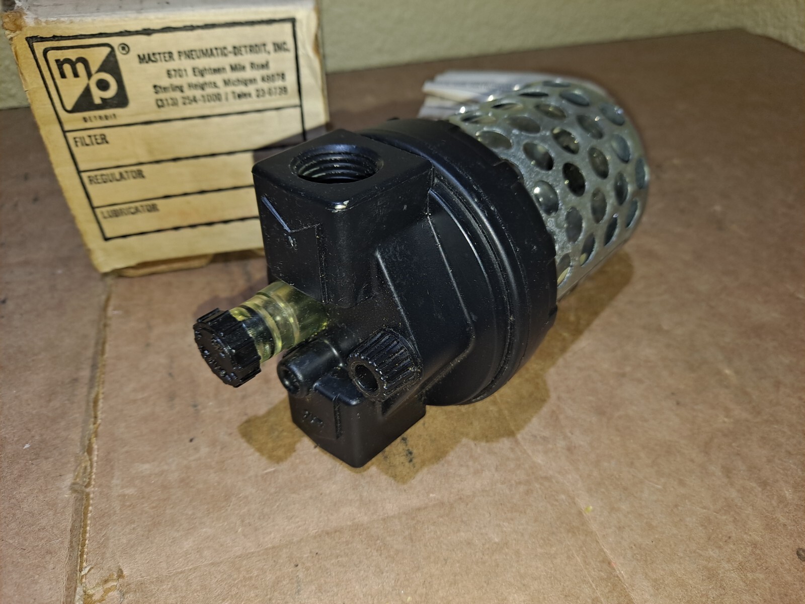 NEW MASTER PNEUMATIC L28D LUBRICATOR Fast Shipping