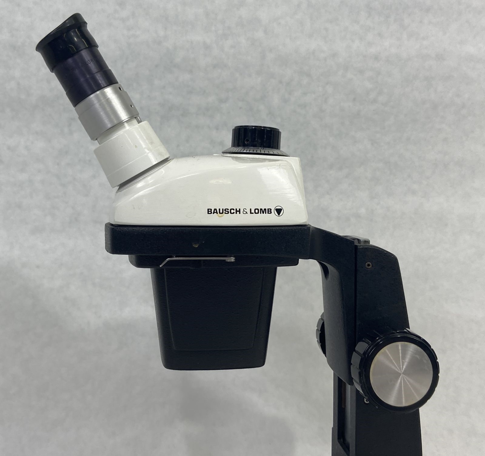 Bausch & Lomb StereoZoom 5 Stereo Microscope 0.8x-4x w/ Stand
