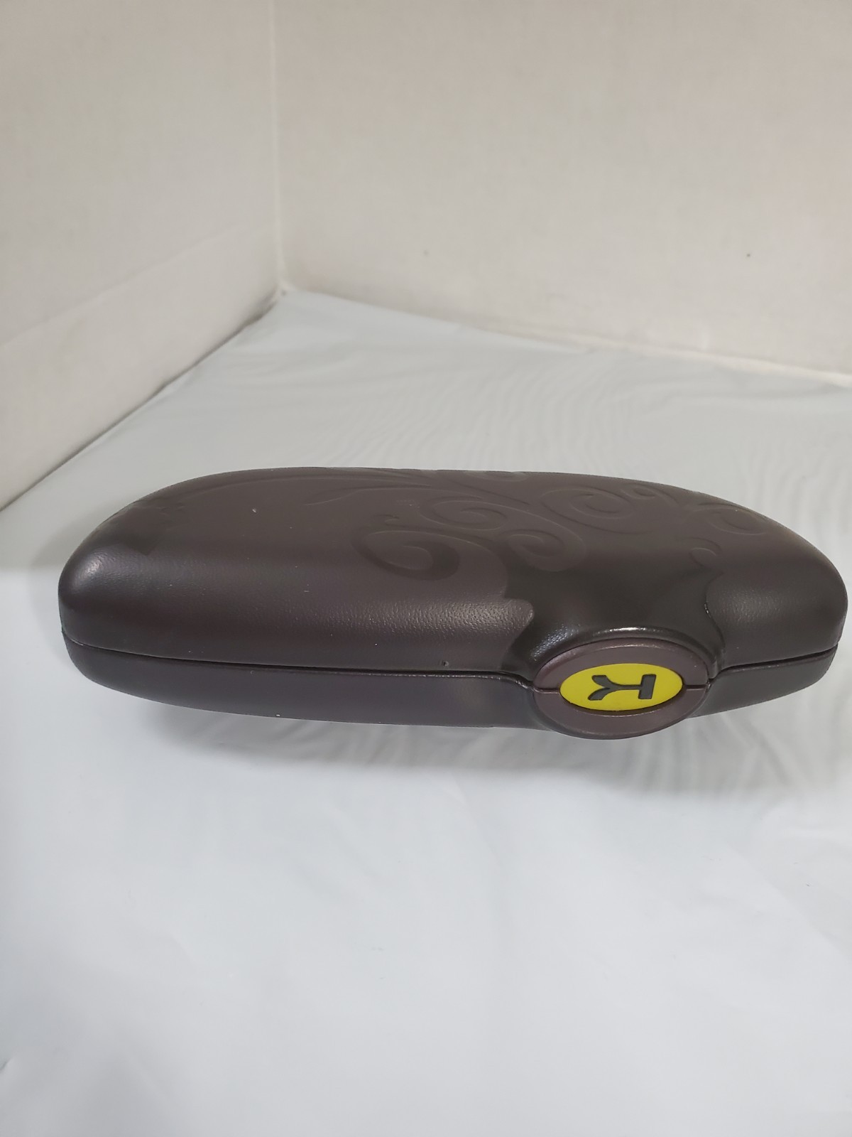 KOALI HARD SHELL CLAMSHELL EYEGLASS CASE BLACK YELLOW