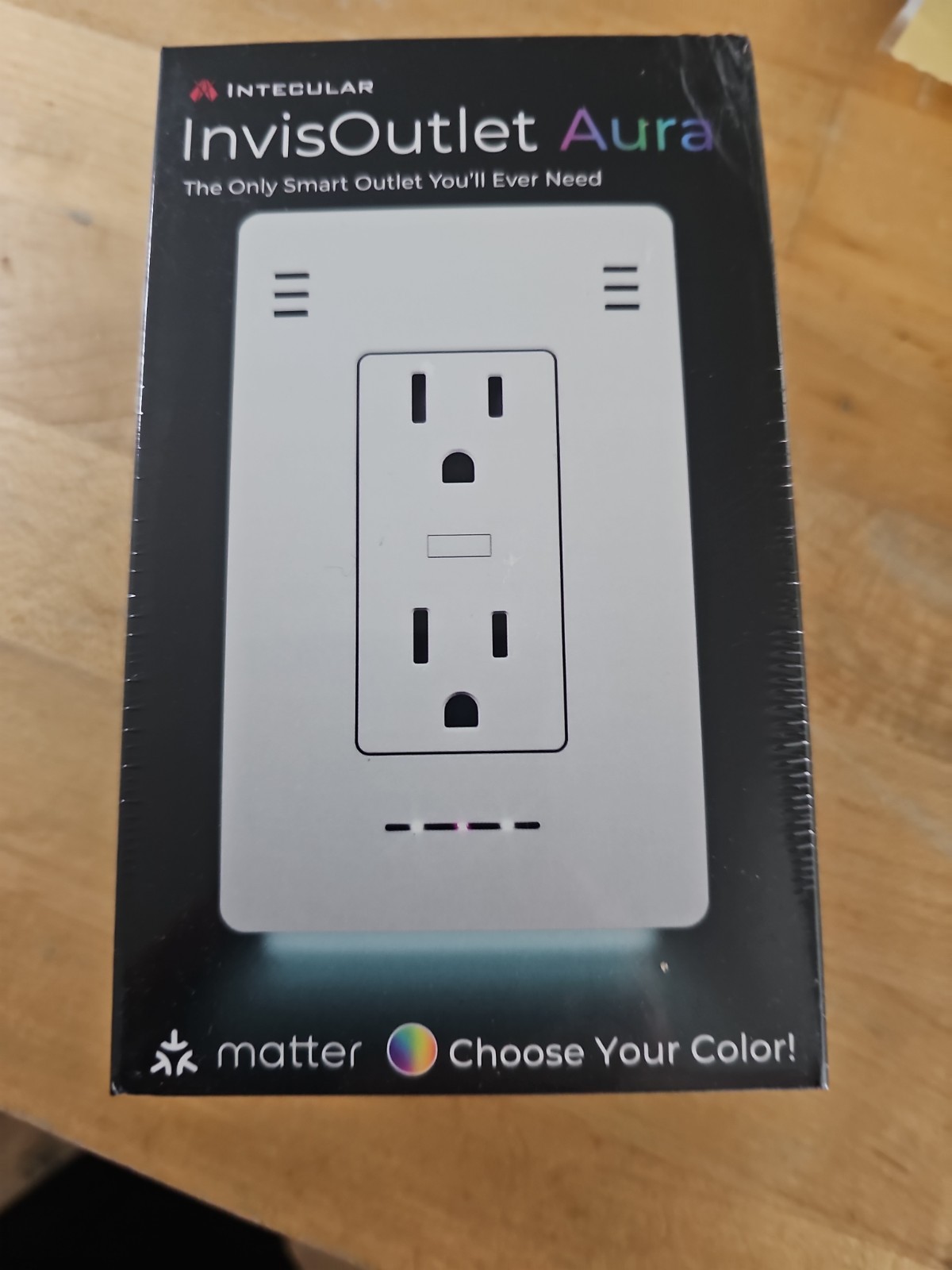 Interplay InvisOutlet Aura Wall Smart Outlet