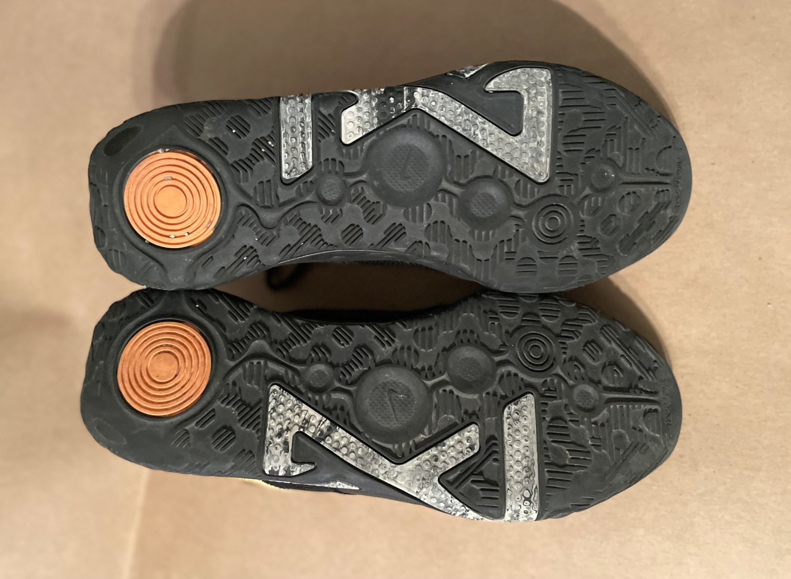 Nike Paul George black & gold size 14