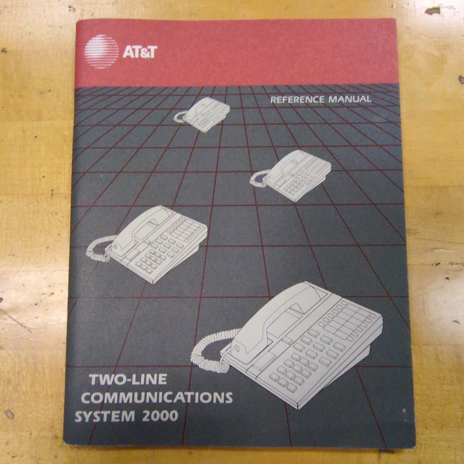 Vintage Owner’s Guide AT&T Two-Line Communications System 2000