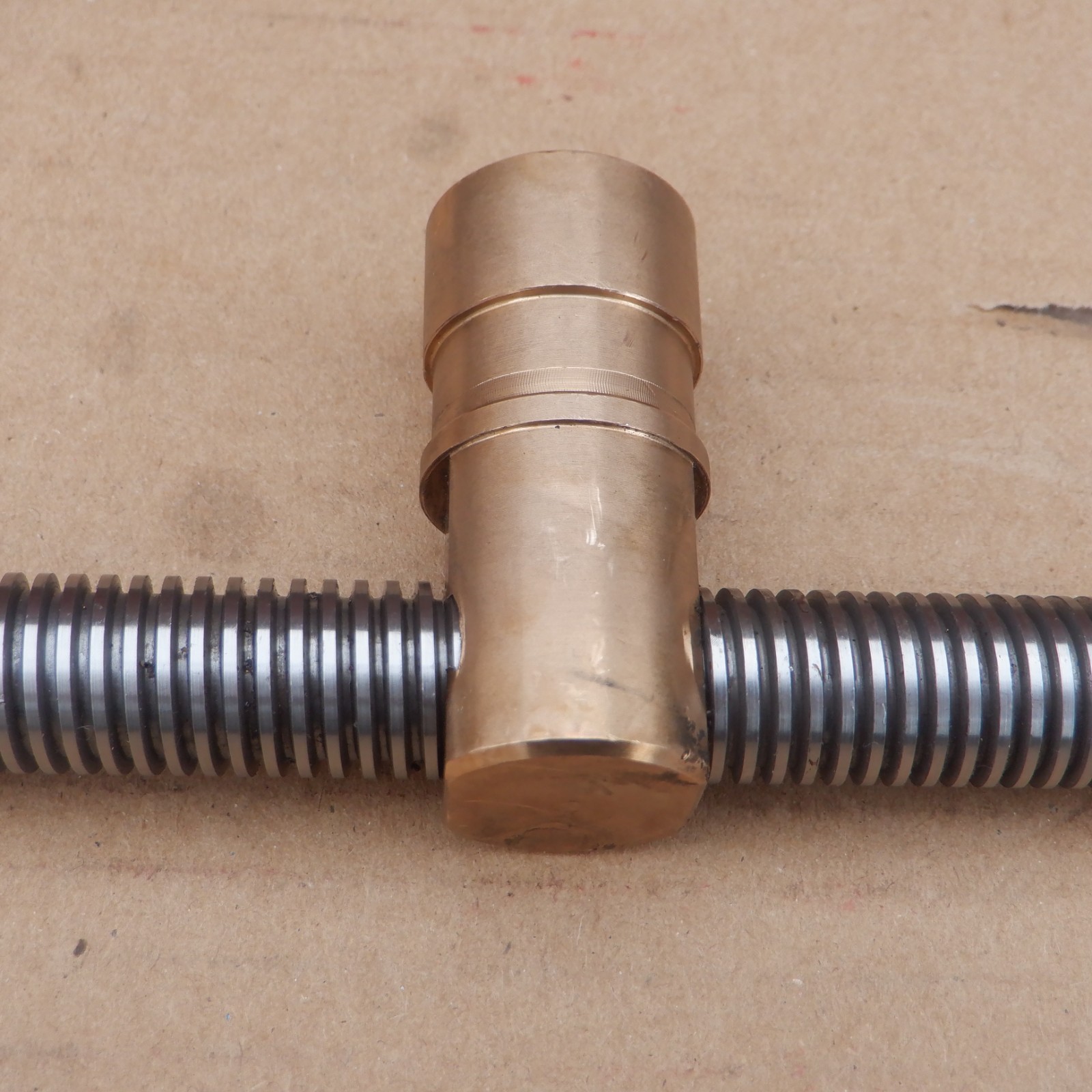 HARRISON M390, COMPOUND SLIDE METRIC SCREW & NUT