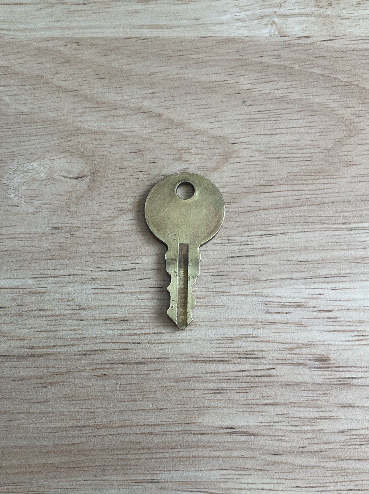 Illinois Lock Key # G 338