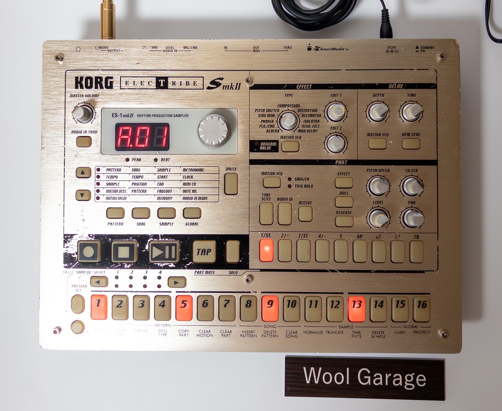 KORG Electribe ES-1 mkII Sampler Groovebox Tested w/ Box Adapter Japan