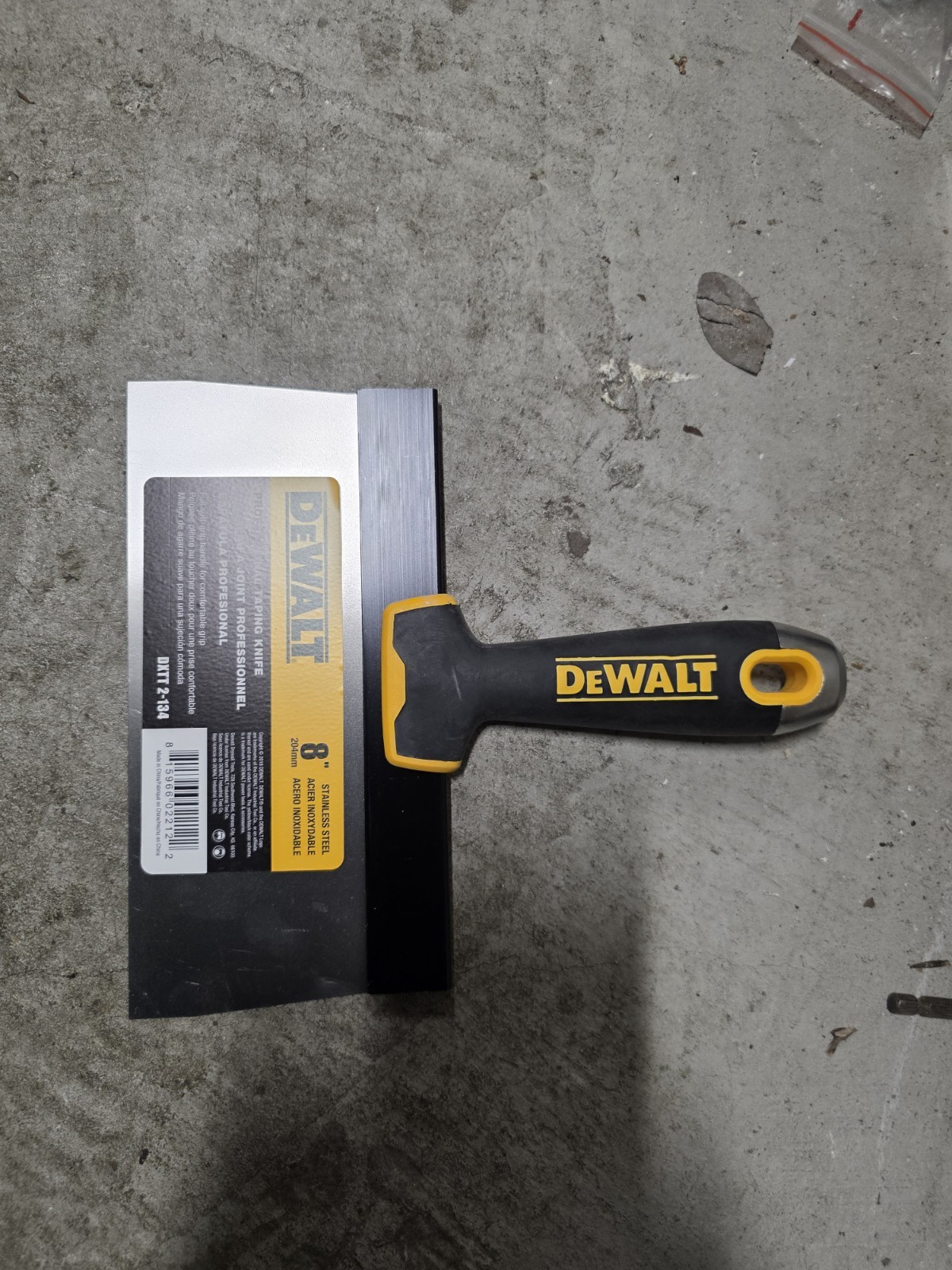 DEWALT Drywall 8" Stainless Steel Taping Knife w/ Soft Grip Handle | DXTT-2-134
