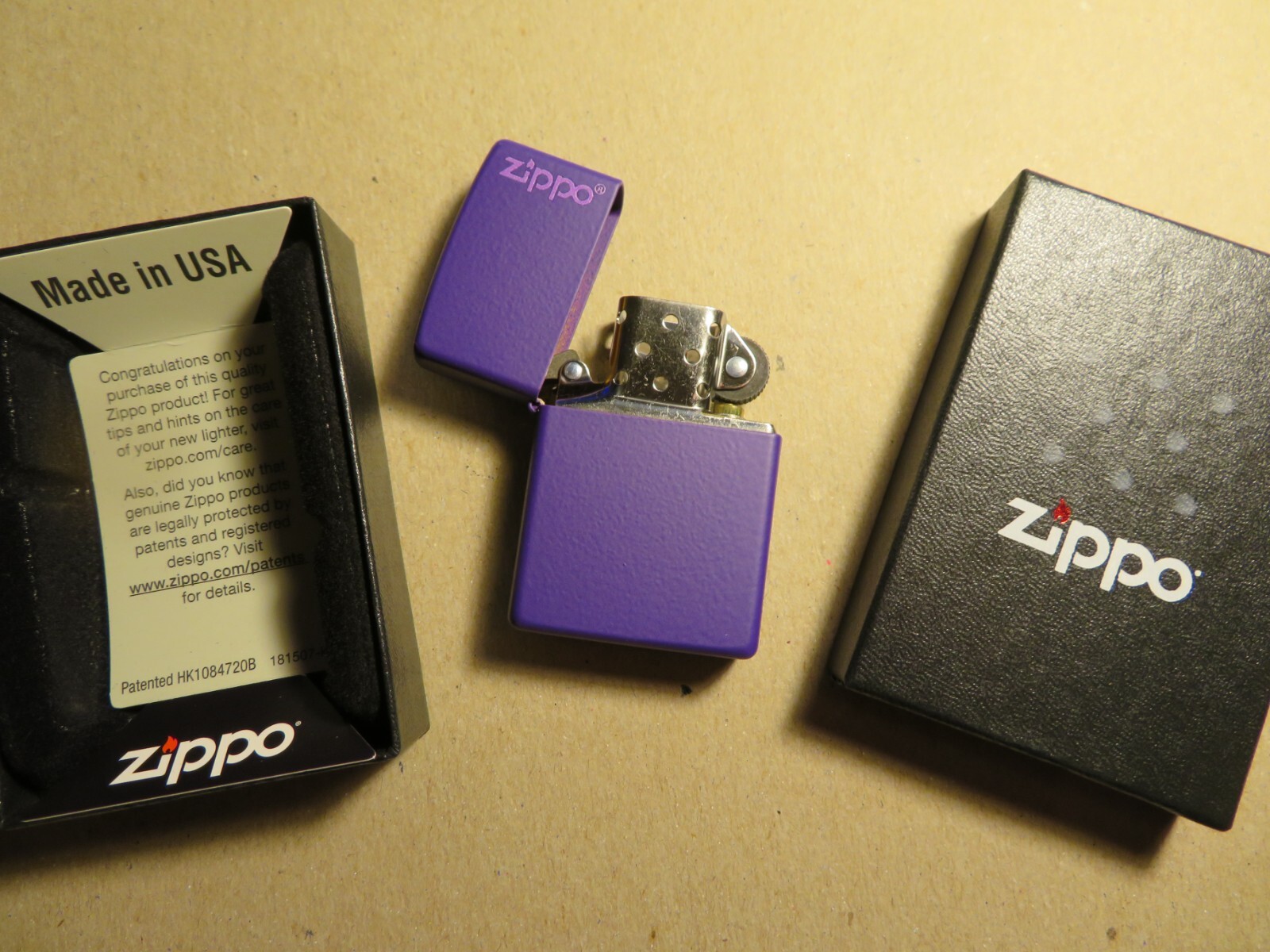 ZIPPO LIGHTER  NEW  CLASSIC  PURPLE MATTE  WITH ZIPPO LOGO  &  ZIPPO BOX  237ZL