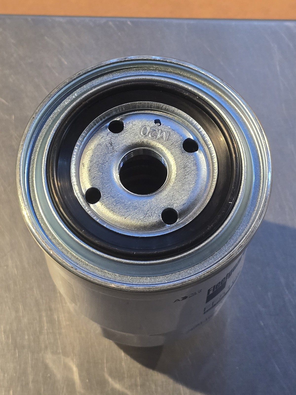 New Genuine Fleetguard FF5160 Fuel Filter