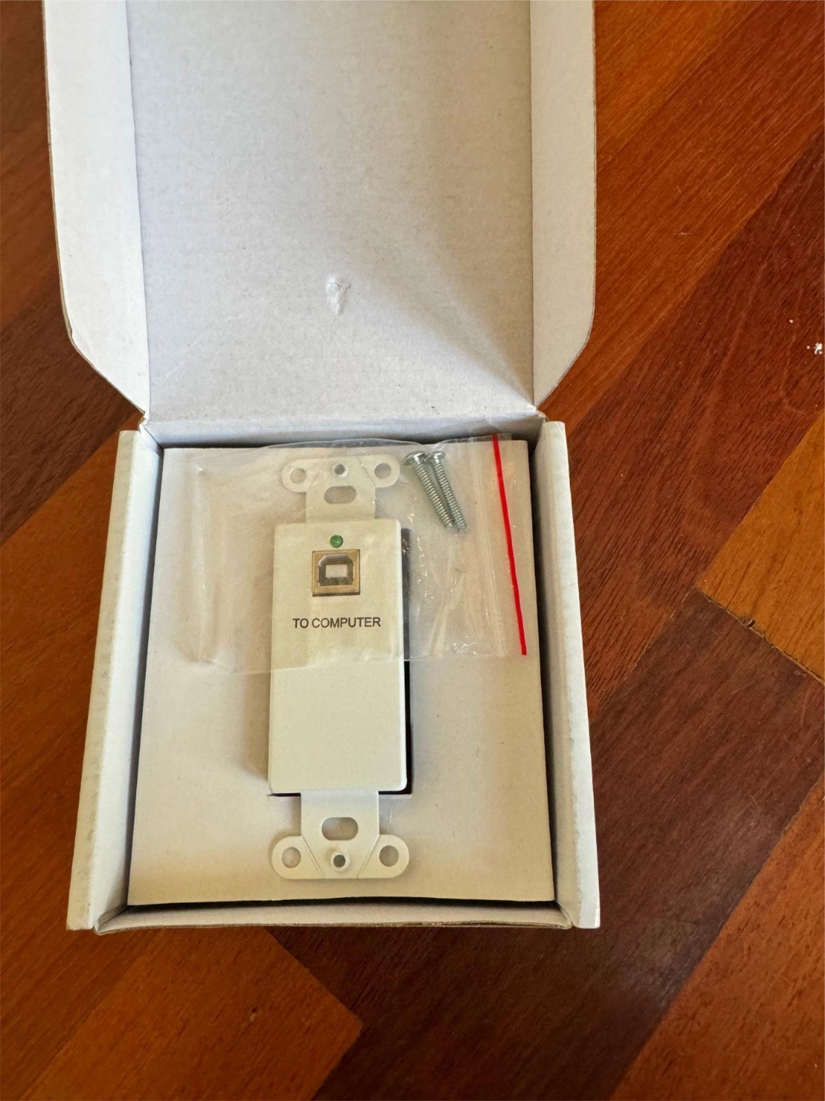 C2G Cables 2 Go Wall Plate Transmitter 29344 BE-109 NIB