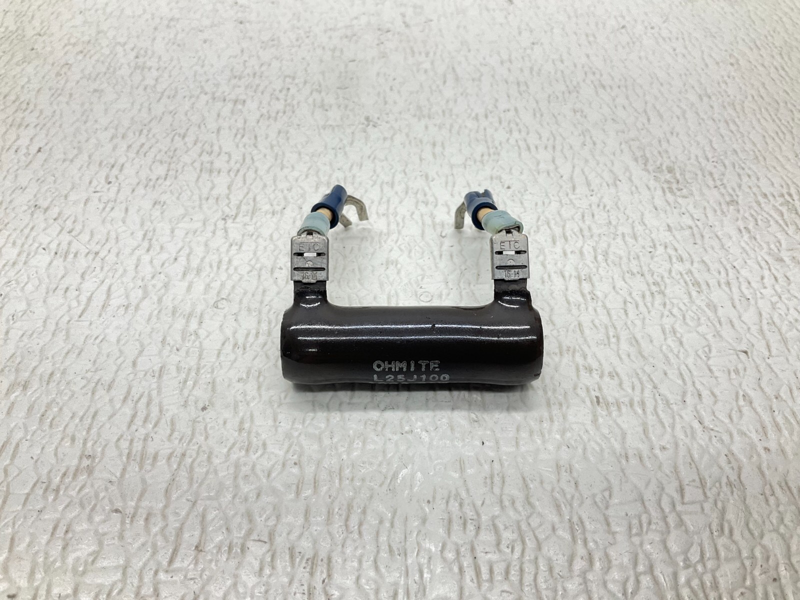 Ohmite L25J100 Resistor 100 Ohm 25 W (TSC)