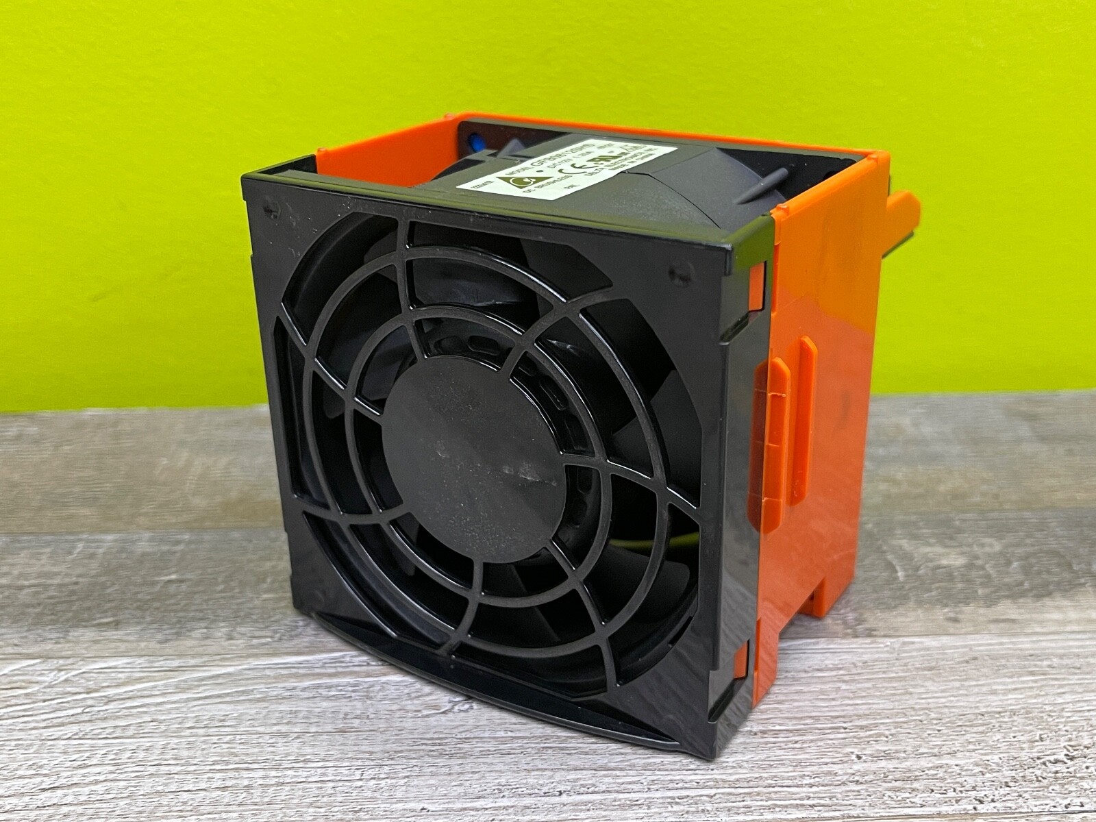 49Y5361 IBM 60 mm Hot-Swap Fan for X3650 M2 & M3 46M6416 GFB0812SHS