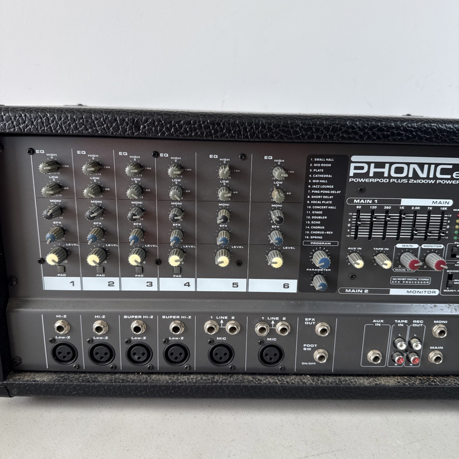 Phonic Power Pod 620 Plus Powered Mixer