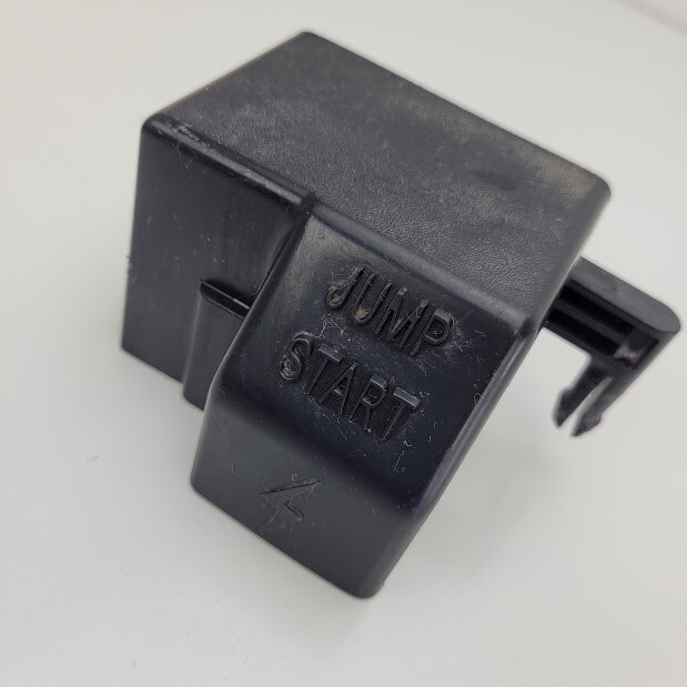 2005-2008 Chevy Uplander Jump Post Cover Black OEM