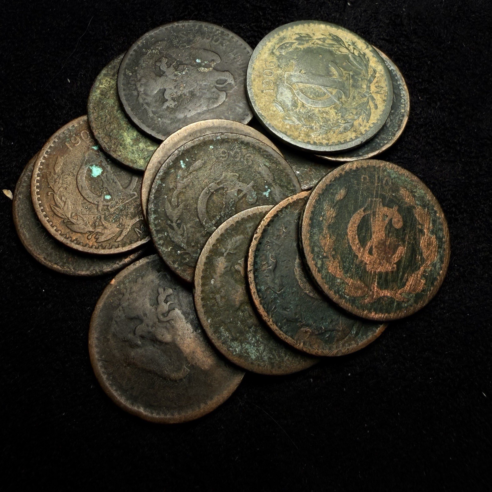 13 Coin Mexico 1 One Centavo Cull Lot - Bronze - (12) 1906 & (1) 1910