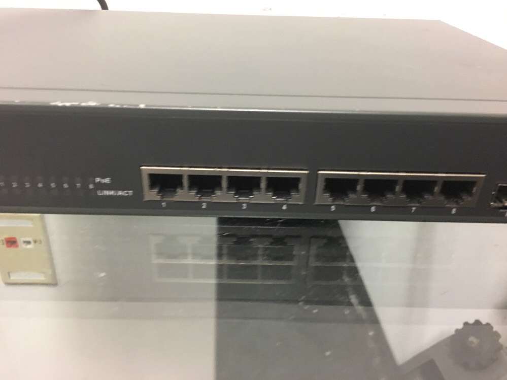 SMC Network SMCGS8P Smart EZ Switch 10/100/1000 Untested Gray