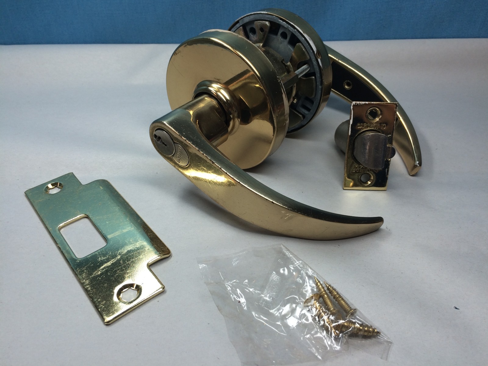 Sargent Grade 1 Lever Removable Core Style, No Keys, includes Cylinder in Brass