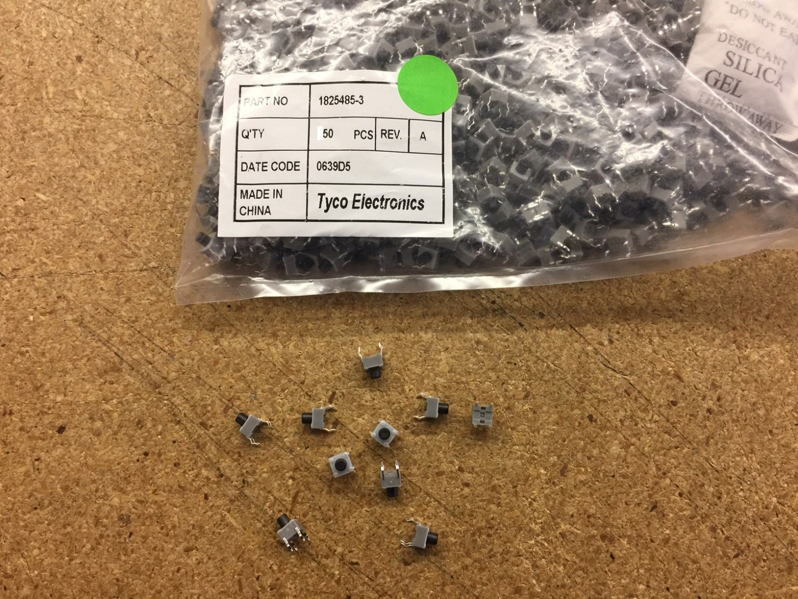 (100 PIECE LOT) 1825485-3, TYCO, Switch With Black Actuator