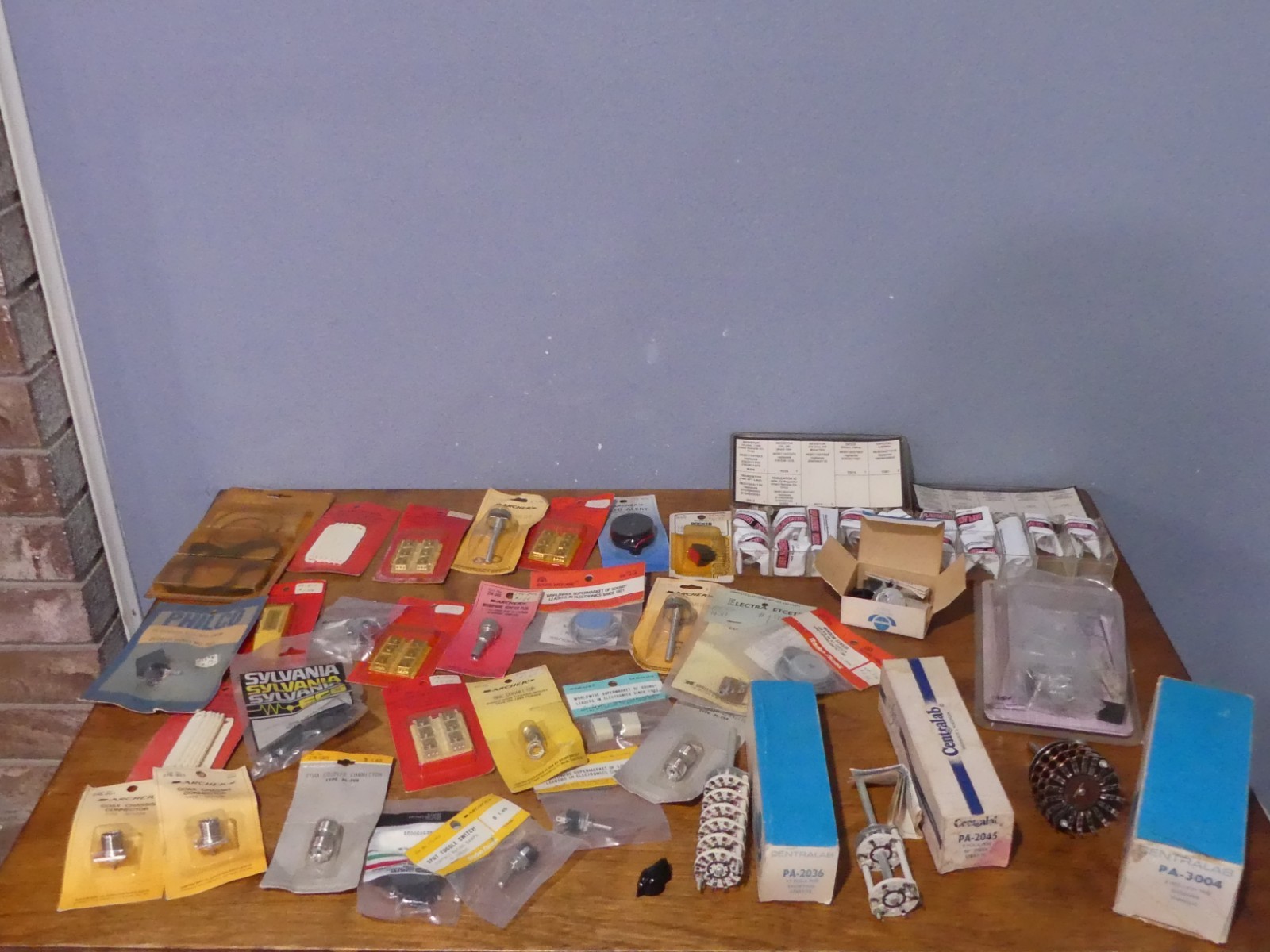 Large Lot Various Radio TV Stereo Repair Centralab Switch Control NOS Store Lot