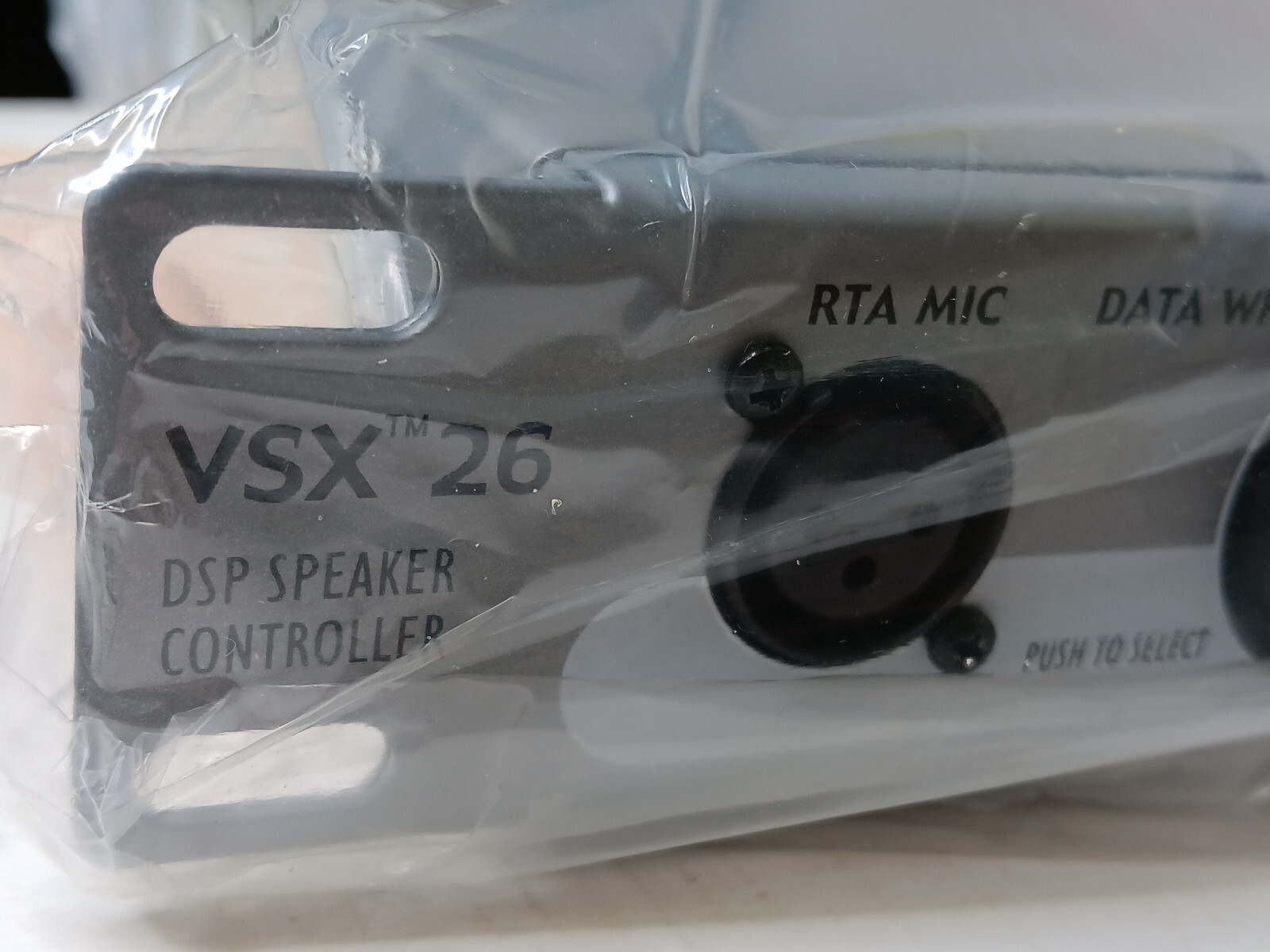 Peavey VSX 26e DSP-based Loudspeaker Management System - VSX26