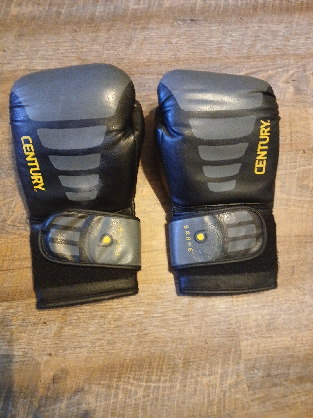 Century Training Boxing Gloves 16 oz Black