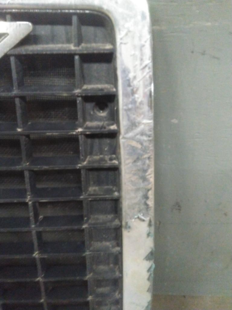 For 2015 VOLVO VNL 2003-2018 GRILLE , IL