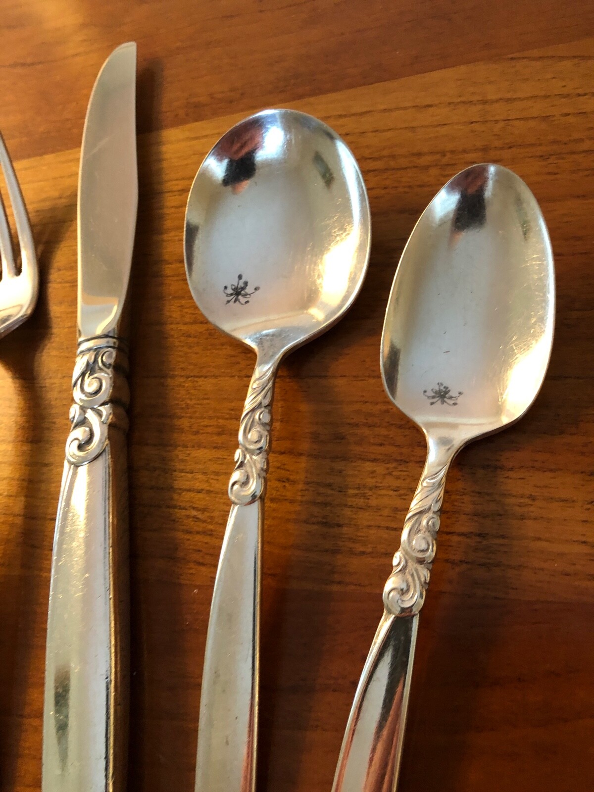 Oneida Community SOUTH SEAS Silver-plate 1955 Silverware Choice