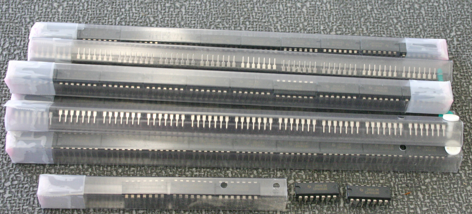 75 Pieces Texas Instruments TI CD4081BE CMOS IC Quad 2 Input And Gate 14 Pin IC