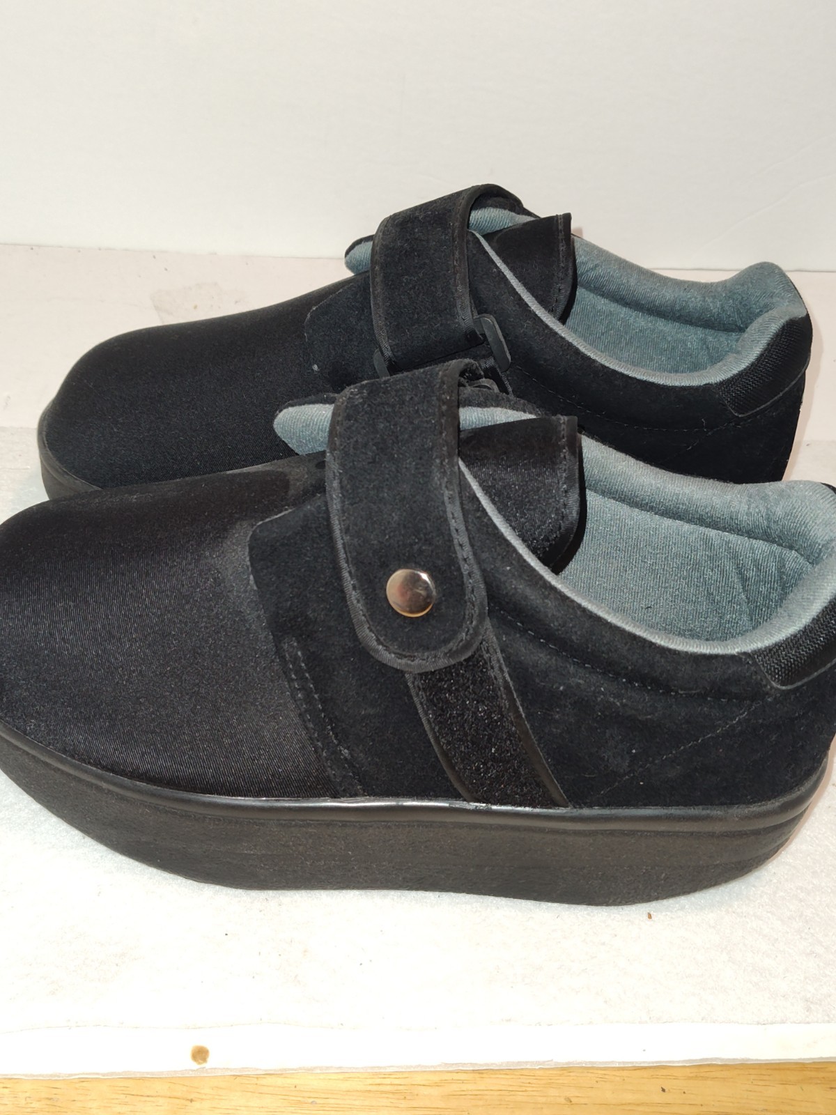Darco Wound Care Shoe System - Style: WCS2B - Color: Black - Size: Medium
