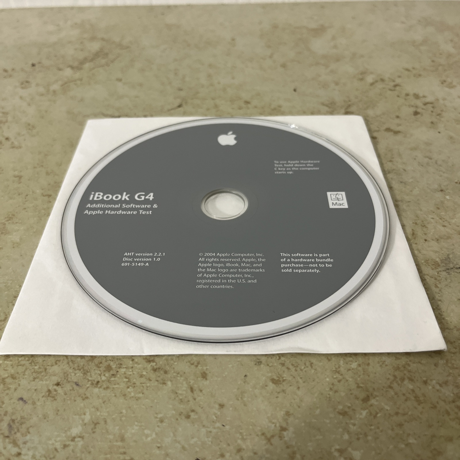 iBook G4 Additional Software & Apple Hardware Test CD 2004 ver 2.2.1