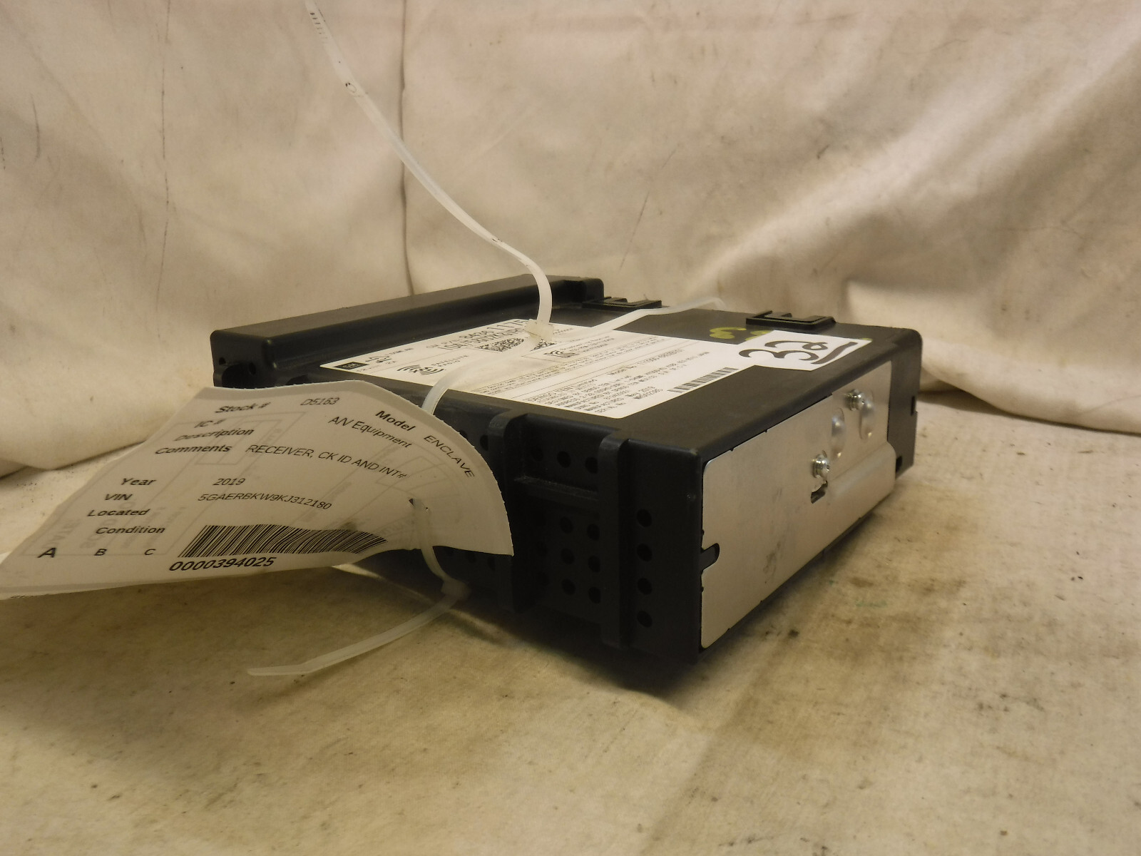 2017 2018 2019 Buick Enclave Radio Receiver Module 84361175 B32