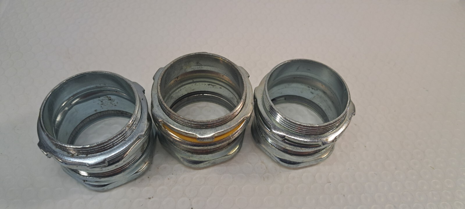 (Qty. 3) 2 inch EMT Rigid Compression Type Box Connector