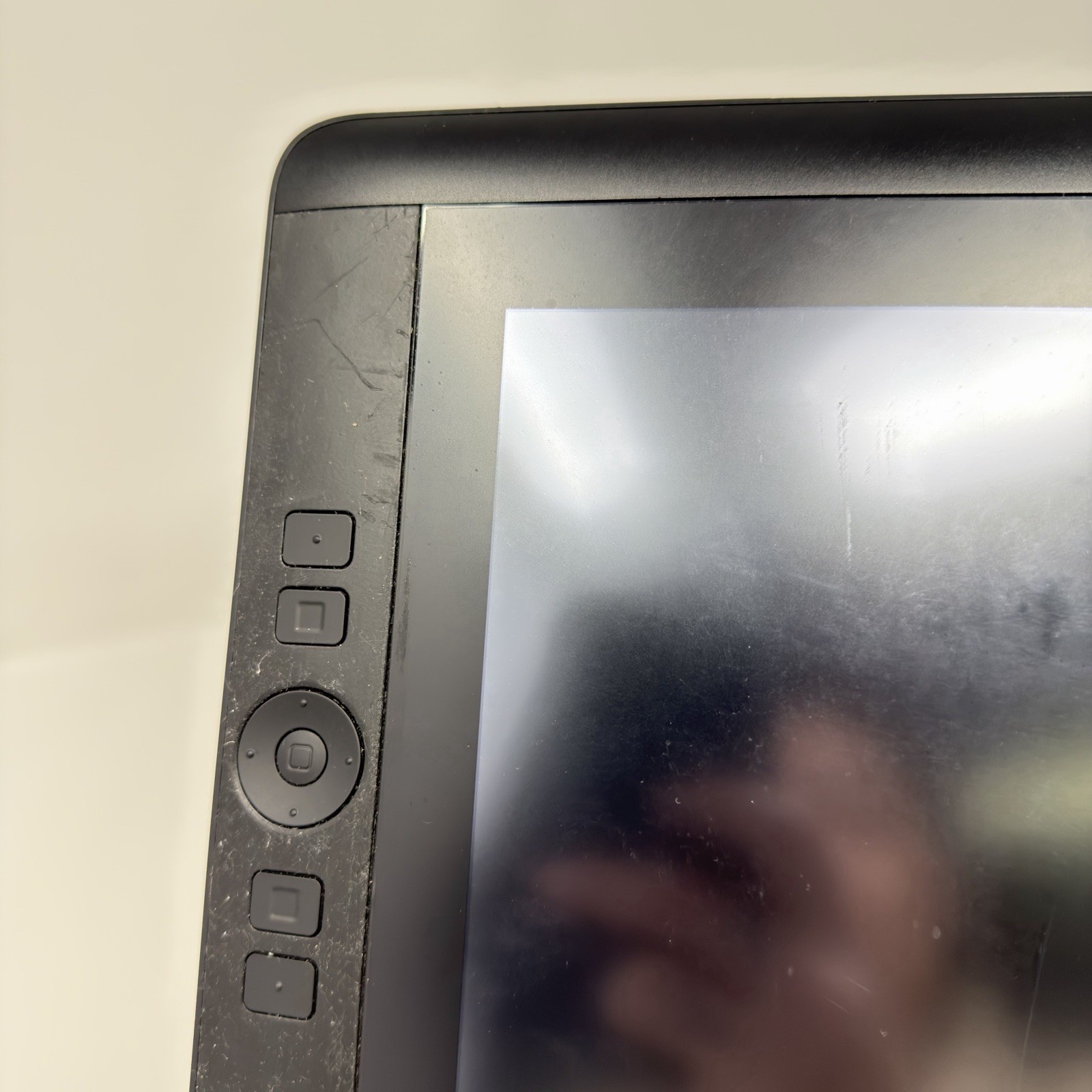 Wacom Cintiq 13HD Creative Pen & Touch Display DTH-1300 UNTESTED NO CORDS