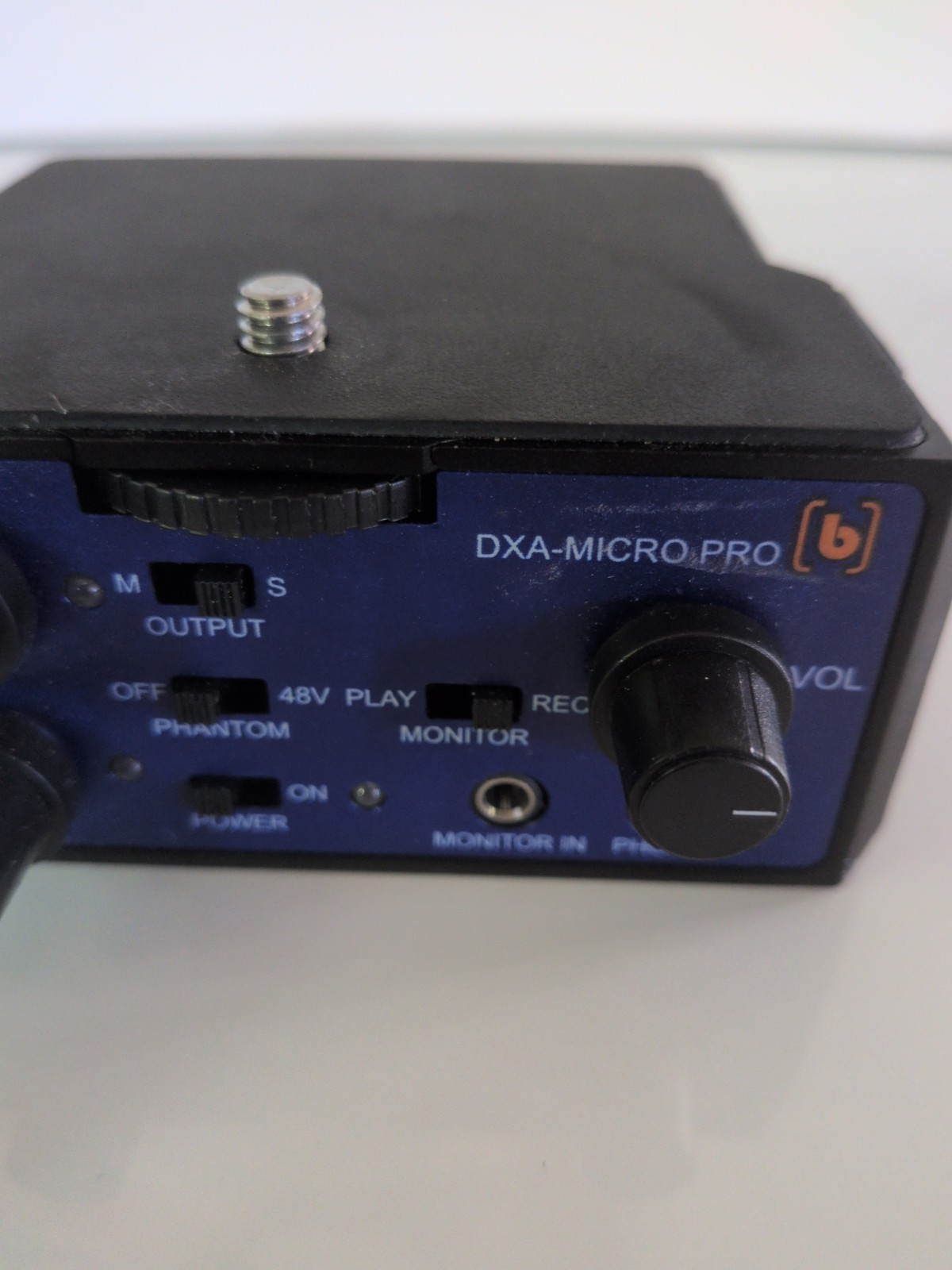 Beachtek DXA-MICRO-PRO Active XLR Compact Adapter Excelent Condition No Box