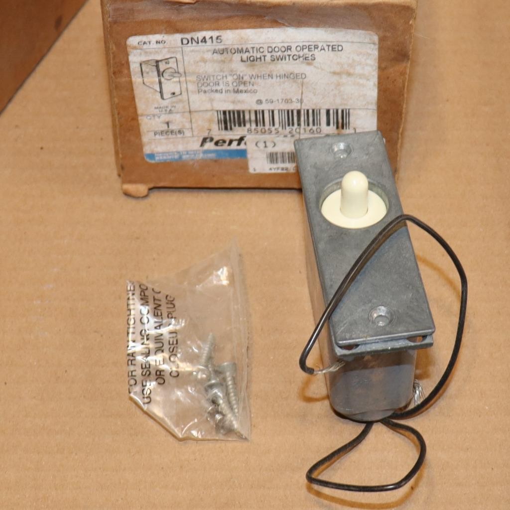 One Thomas & Betts DN415 Perfectline Automatic Door Operated Switch