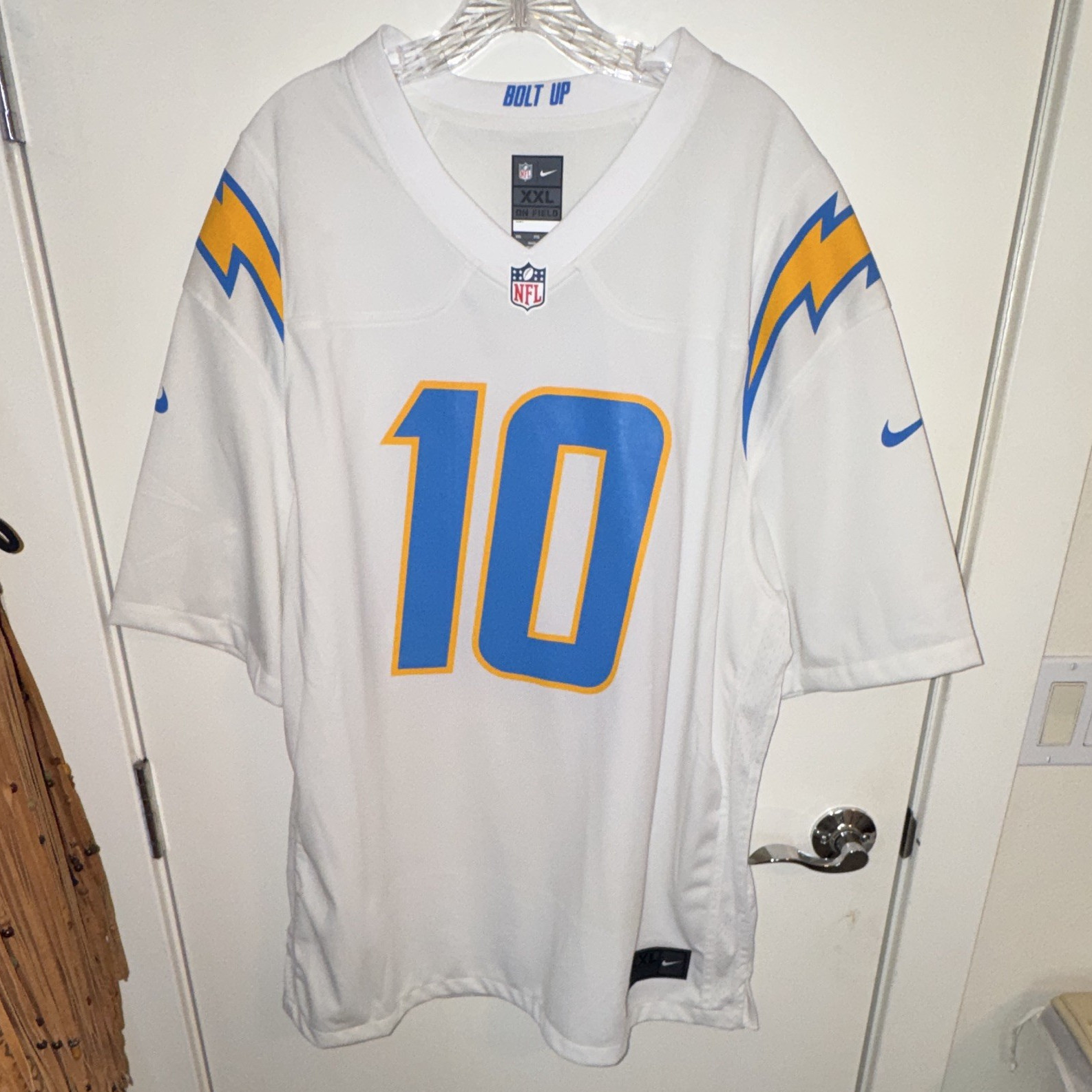 Nike Justin Herbert #10 Los Angeles Chargers White NFL Jersey, Size 2XL