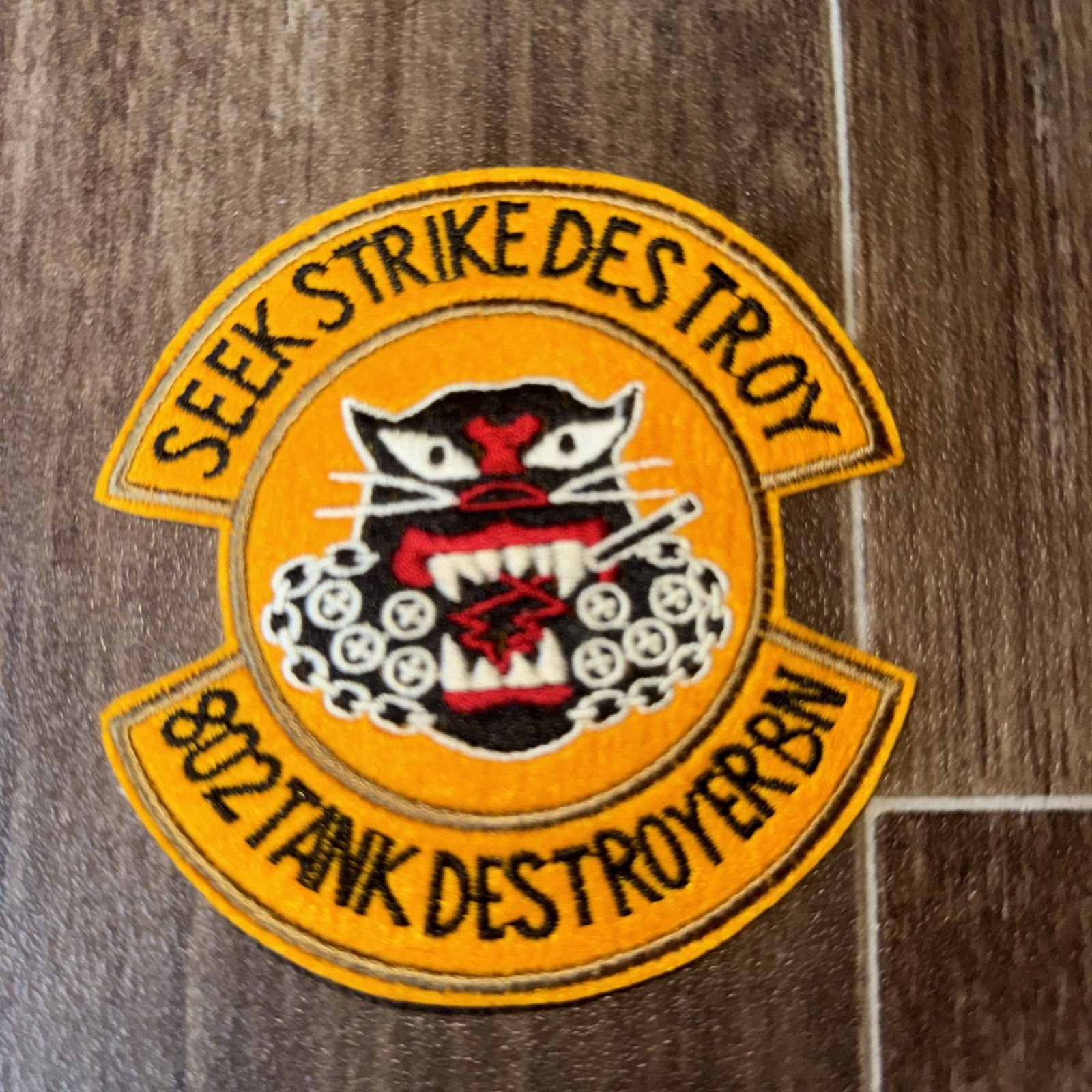 802nd TANK DESTROYERS - Patch - Seek, Strike, Destroy - Normandy - WWII - D.644