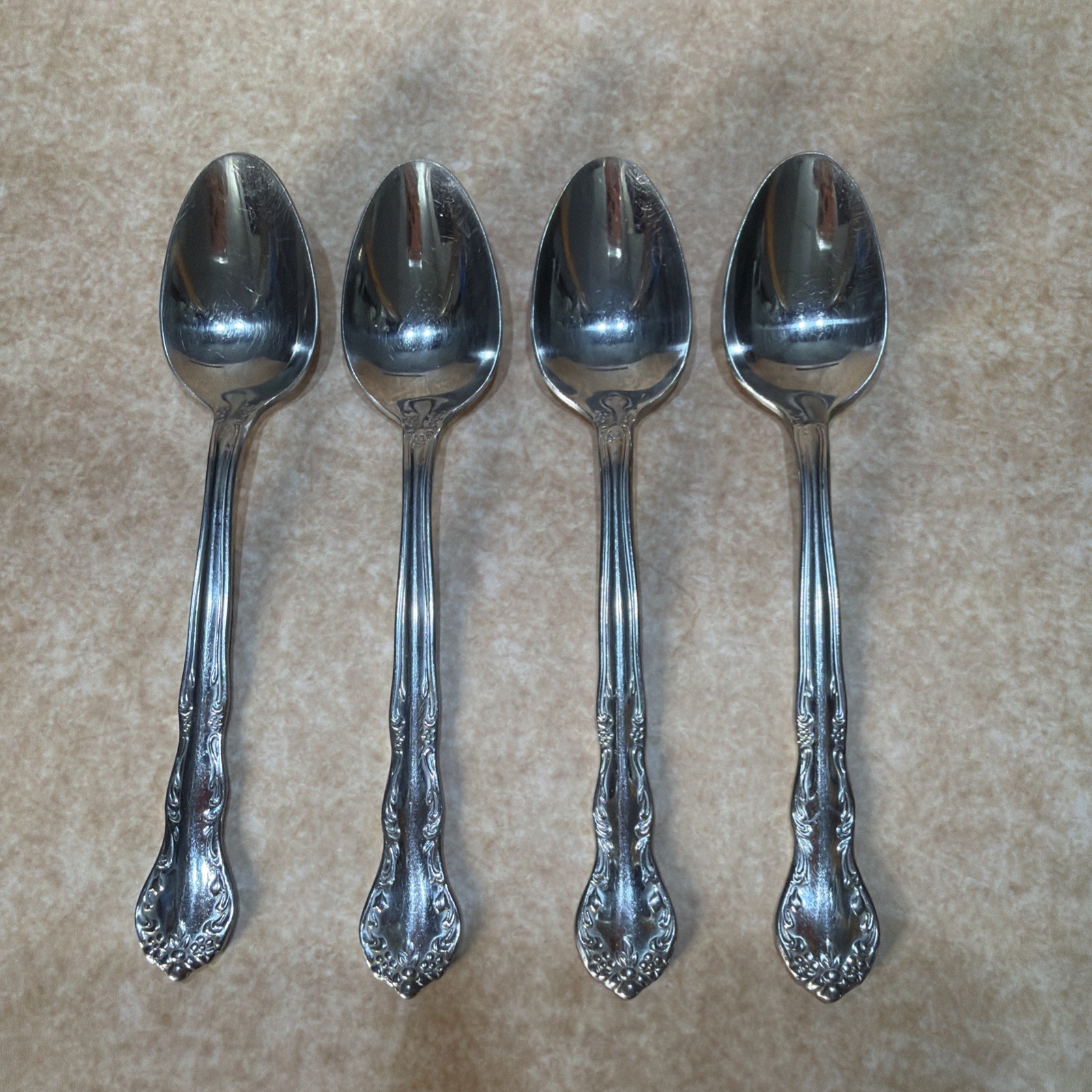 4 Pfaltzgraff HEIRLOOM REMEMBRANCE BETHANY Stainless Silverware Teaspoons Spoons