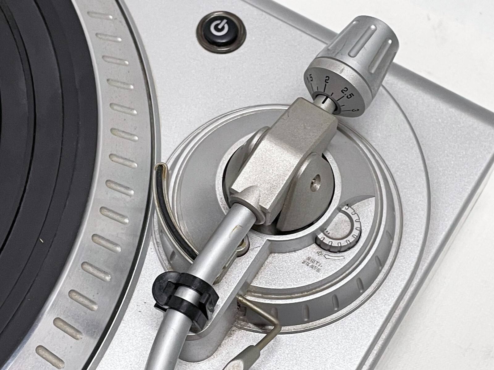 Quality Numark TT 1650 2-Speed Direct Drive Turntable - Fully Working