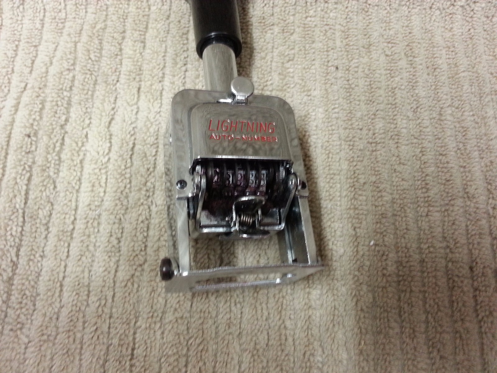 LIGHTENING AUTO NUMBERING MACHINE IN BOX TYPE BB Free Shipping!!